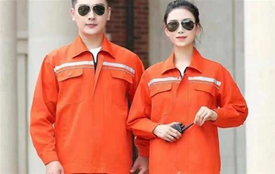 員工工作服的顏色,有什么要求嗎？